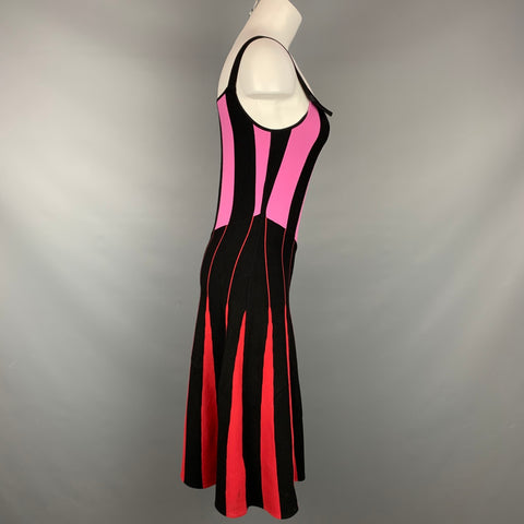 TOMAS MAIER Taille 2 Robe trapèze mi-mollet à rayures noires et rouges en viscose / polyester