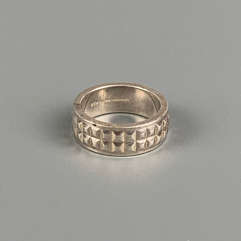TIFFANY & CO. Ring Size 9 Sterling Silver Two Row Diamond Point Ring