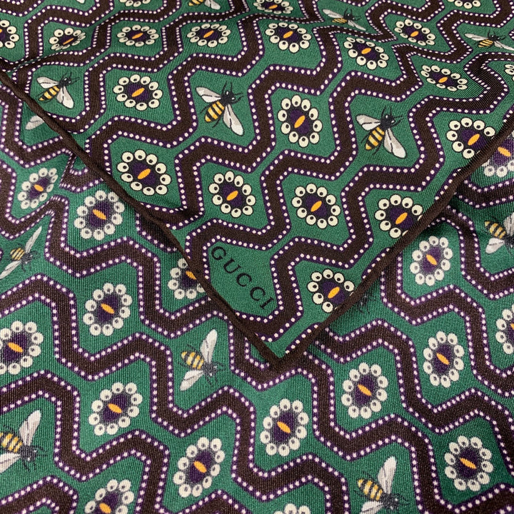 GUCCI Green & Brown Bee Print Silk Pocket Square