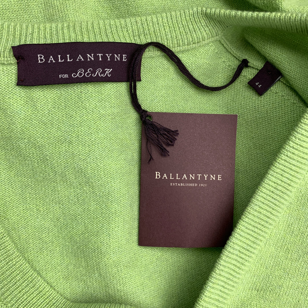 BALLANTYNE Chaleco tipo suéter con cuello en V de cachemira verde claro talla XL