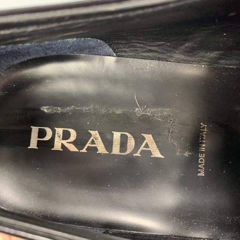 PRADA Taille 12,5 Tablier en cuir noir à lacets