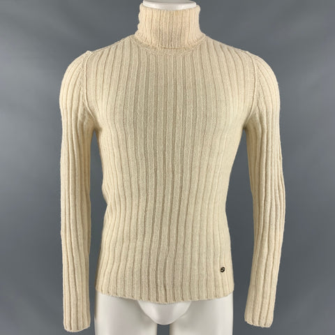 GUCCI Taille M Pull à col roulé en laine d’alpaga tricoté crème