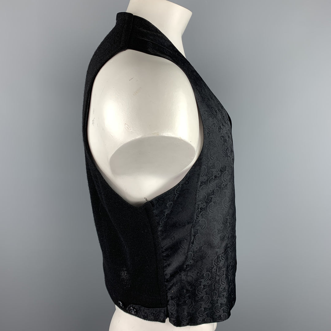 VINTAGE Size 44 Black Paisley Polyester V-Neck Vest (Indoor)