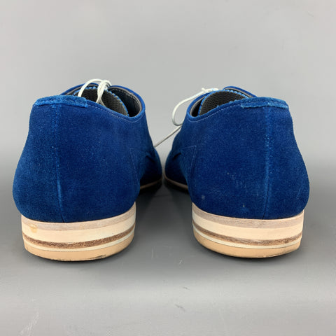 HUGO BOSS Taille 9,5 Lacets pointus en daim perforé bleu
