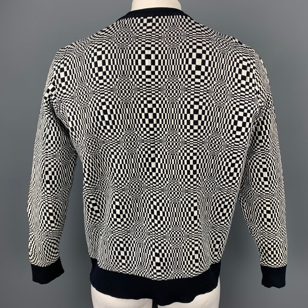 Vintage VERSACE CLASSIC Size XL Black & White Geometric Nylon Crew-Neck Pullover