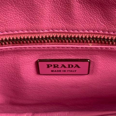 PRADA Sac à bandoulière en daim rose Sac à main