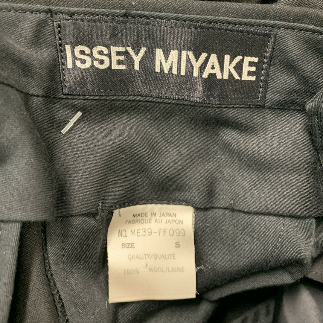 ISSEY MIYAKE Size S Black Solid Wool Pleated Dress Pants
