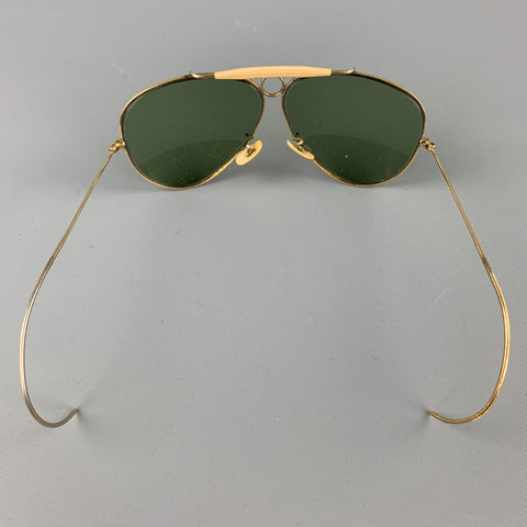 Vintage RAY-BAN Gold Tone Metal Green Lens Sunglasses