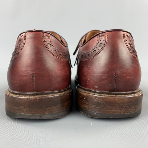 GUCCI Taille 8.5 Chaussures à lacets en cuir perforé bordeaux