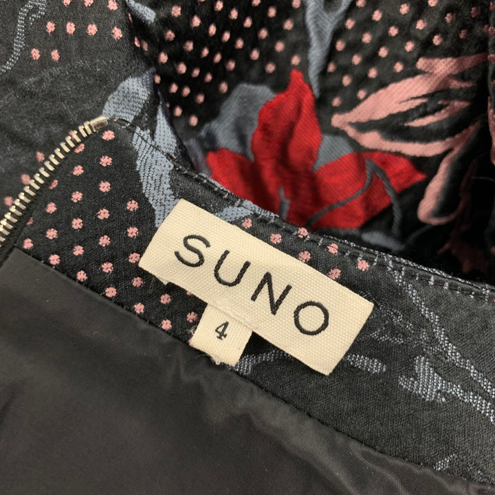 SUNO Size 4 Black Red Grey Floral Short Sleeve Dress