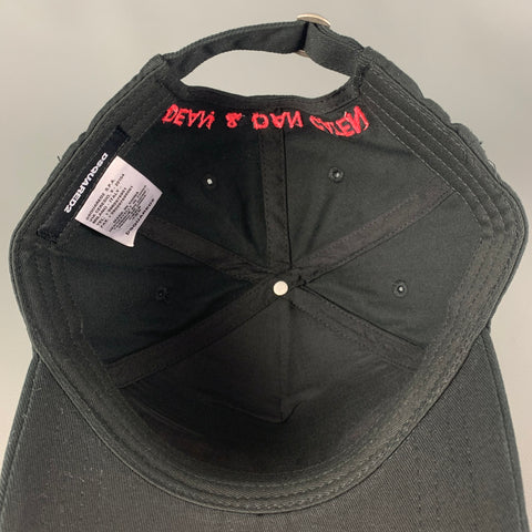 Chapeau en toile brodée rose noir DSQUARED2