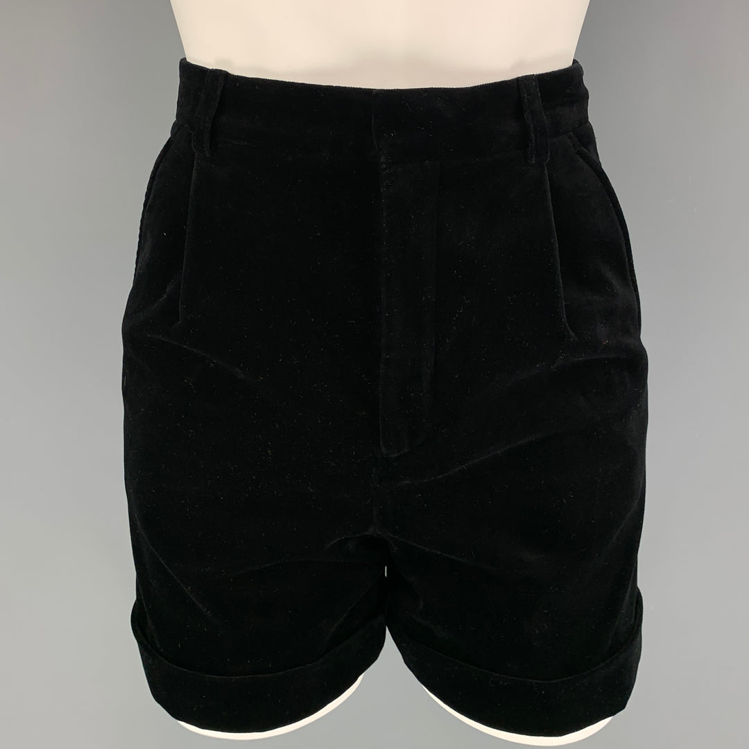 SAINT LAURENT Talla 2 Pantalones cortos de cintura alta de algodón negro