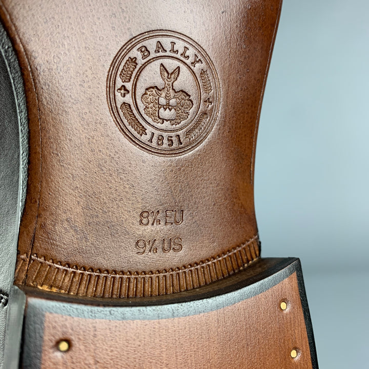 BALLY Size 9.5 Brown Leather Cap Toe Lace Up Shoes