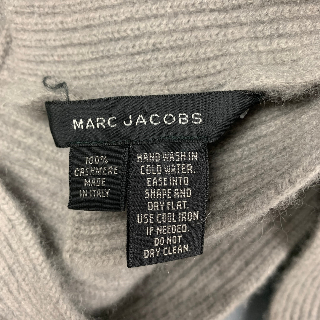 MARC JACOBS Gray Ribbed Cashmere Scarf