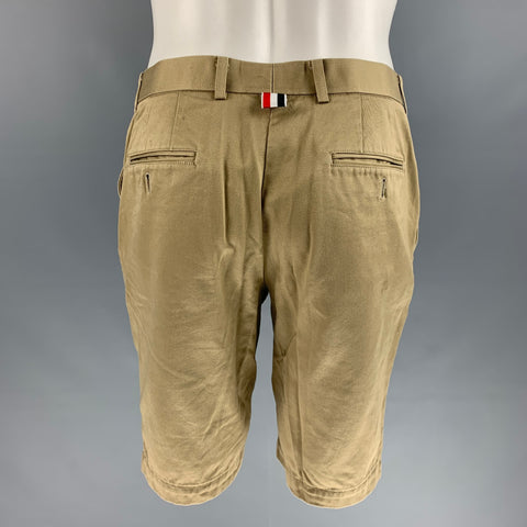 THOM BROWNE Taille 32 Short en coton beige à devant plat