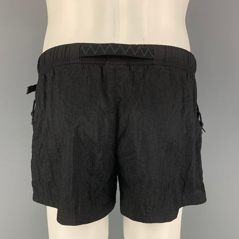 ACG by NIKE Bañador con cinturón de nailon arrugado en negro talla S