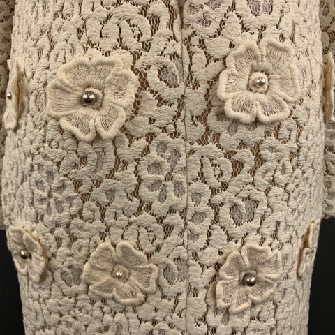 CHLOE Size 4 Cream Lace Faux Pearl Flower Notch Lapel Evening Coat