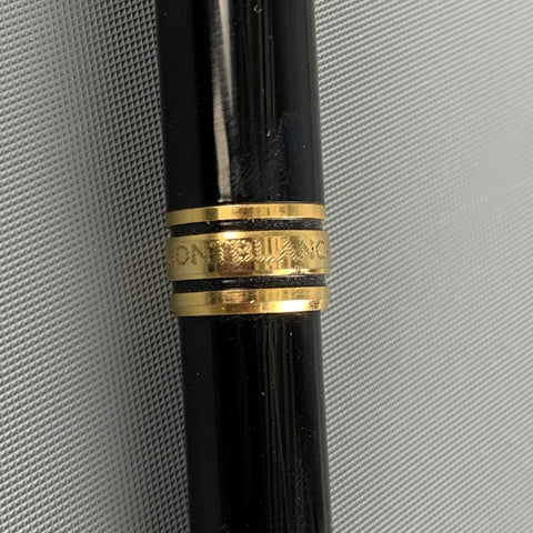 Stylo bille MONT BLANC Noir Or