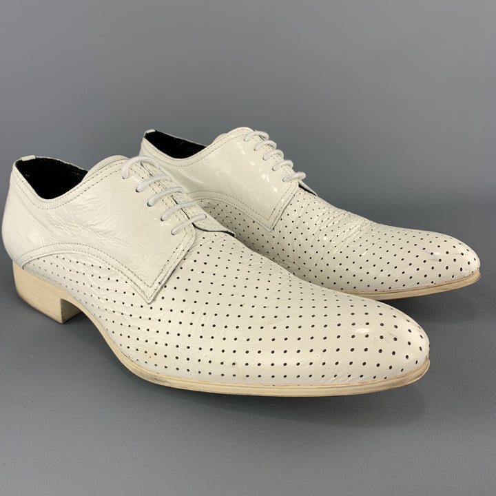 N.D.C. Size 10 White Perforated Patent LeatherPointed Toe Dress Shoes