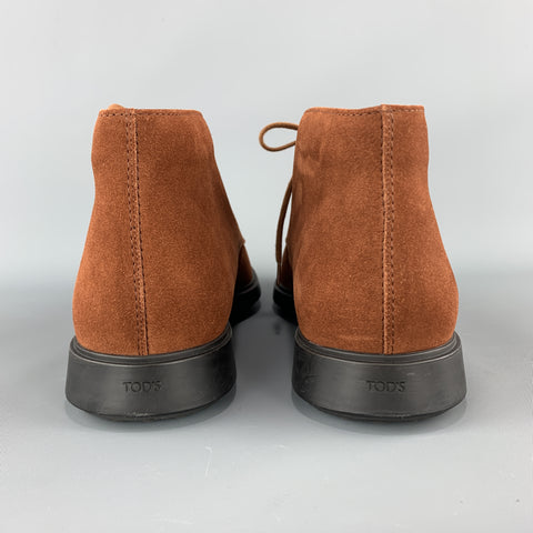 TOD'S Talla 9.5 Botas Chukka con cordones de ante marrón tostado