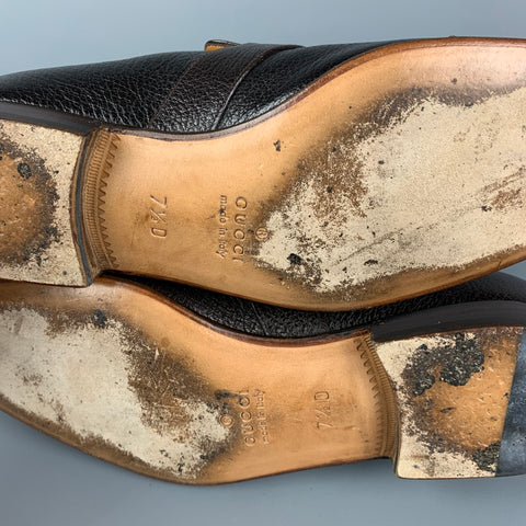 GUCCI Size 8 Brown Pebble Grain Leather Loafers