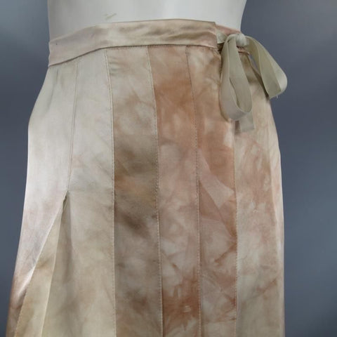 PRADA US 4 / IT 40 Jupe portefeuille plissée en satin de soie marbrée beige et blush