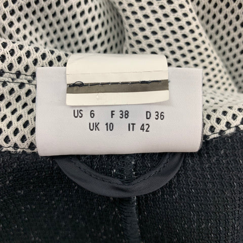 AKRIS Size 6 White & Navy Mesh Polyester/ Nylon Jacket