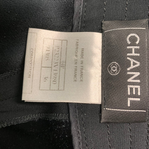 CHANEL Talla 4 Pantalón de vestir recto de seda negro