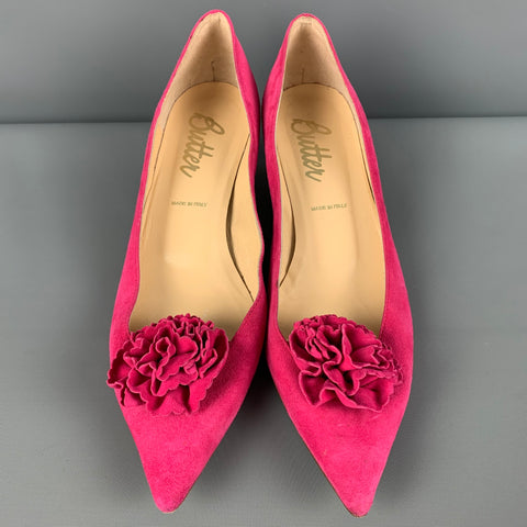 BUTTER Taille 9.5 Escarpins à talon chaton en daim fuchsia à fleurs