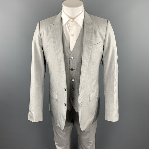 DOLCE & GABBANA Size 38 Regular Light Grey Silk Peak Lapel Suit