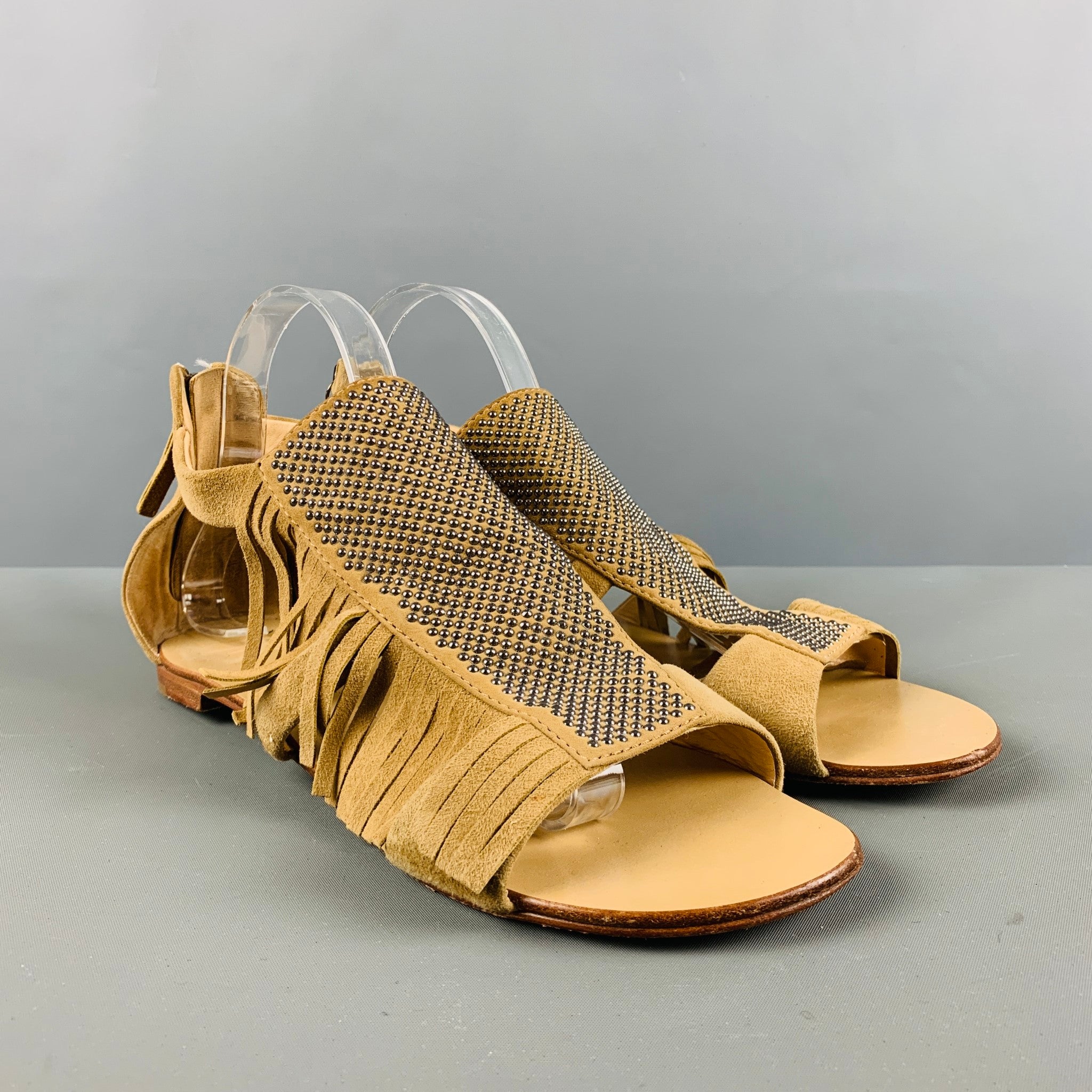 GIUSEPPE ZANOTTI – Sui Generis Designer Consignment GIUSEPPE ZANOTTI – Sui Generis Designer Consignment