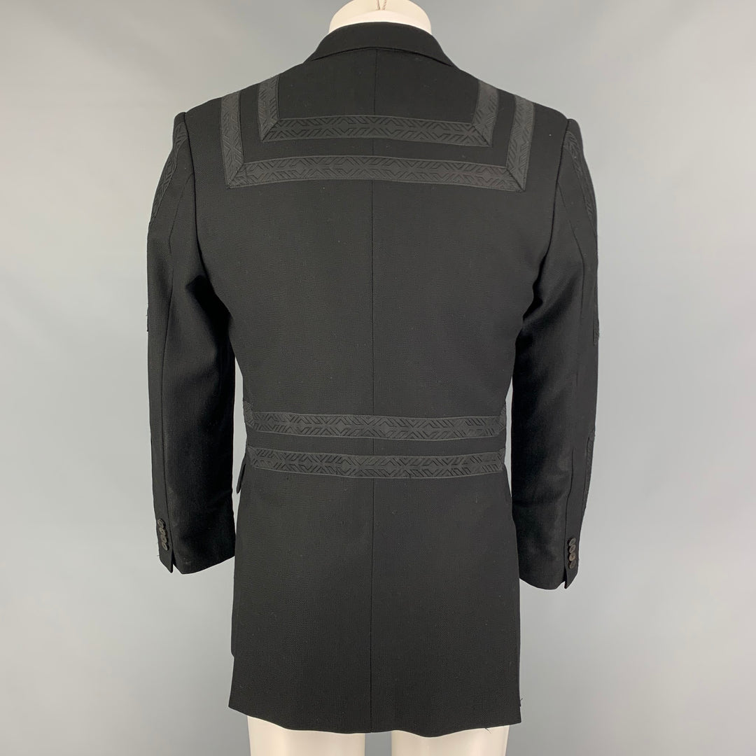 D. GNAK Taille 38 Manteau de sport à revers cranté en laine appliquée noire