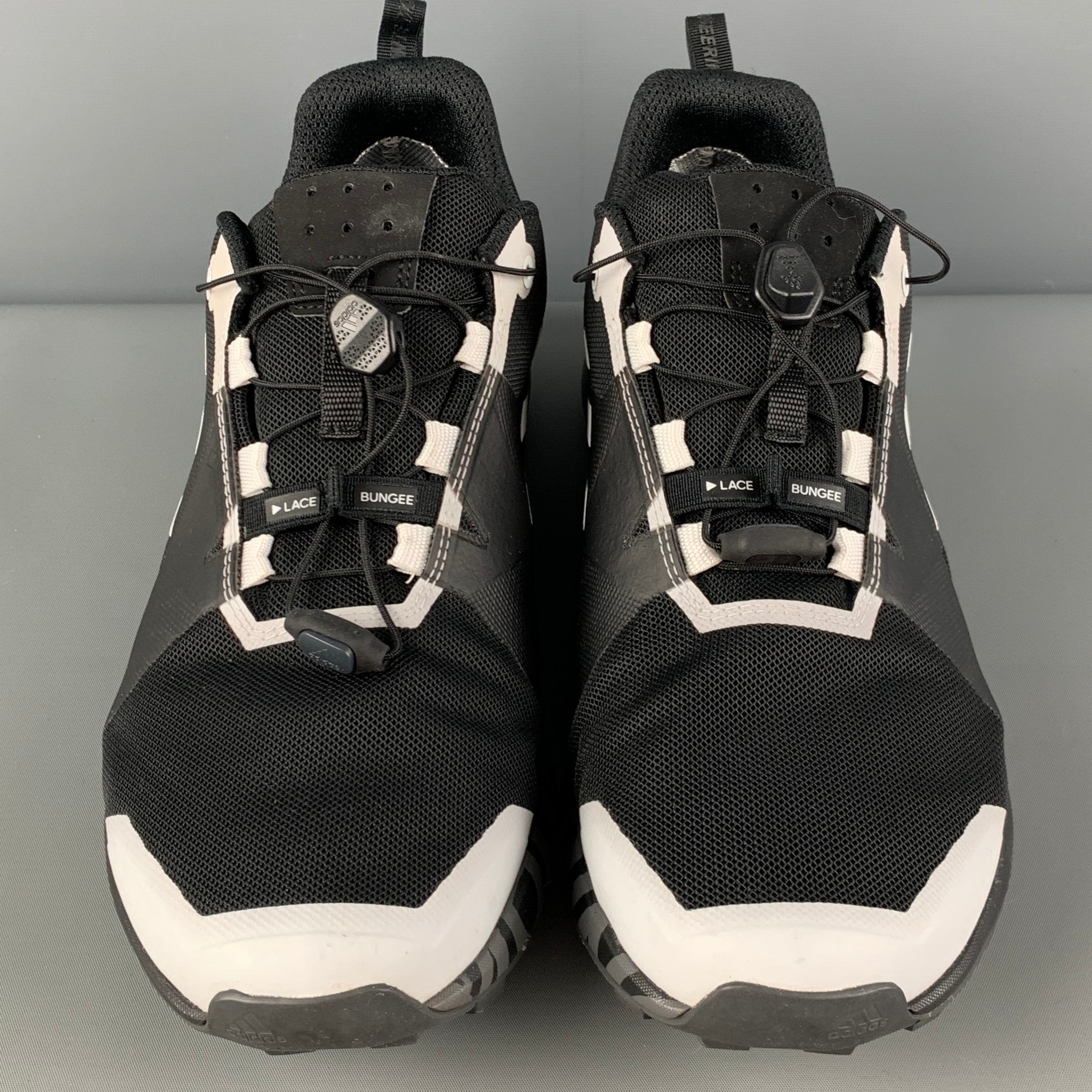 Terrex two hotsell gtx white mountaineering