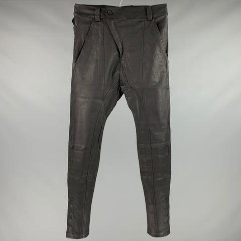 ALEXANDRE PLOKHOV Pantalon décontracté à entrejambe tombant en cuir noir taille S