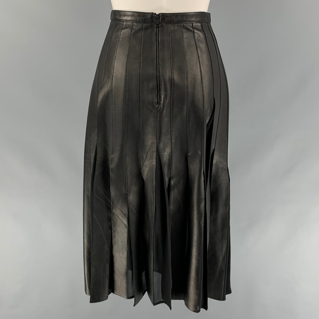 BURBERRY LONDON Size 2 Black Silk Mixed Fabrics Pleated Mid-Calf Skirt