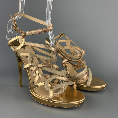 JIMMY CHOO Sandalias con tacón de metal y tiras de cuero brillante dorado Talla 9