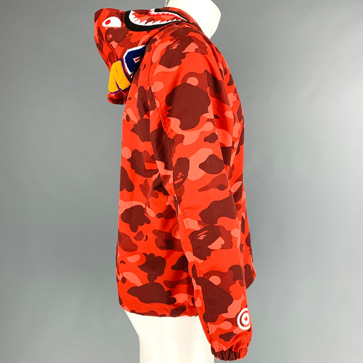 A BATHING APE Chaqueta Nylon Camuflaje Rojo Burdeos Talla S