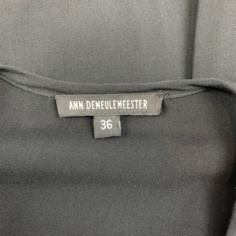 ANN DEMEULEMEESTER Talla 6 Vestido recto con volantes negro