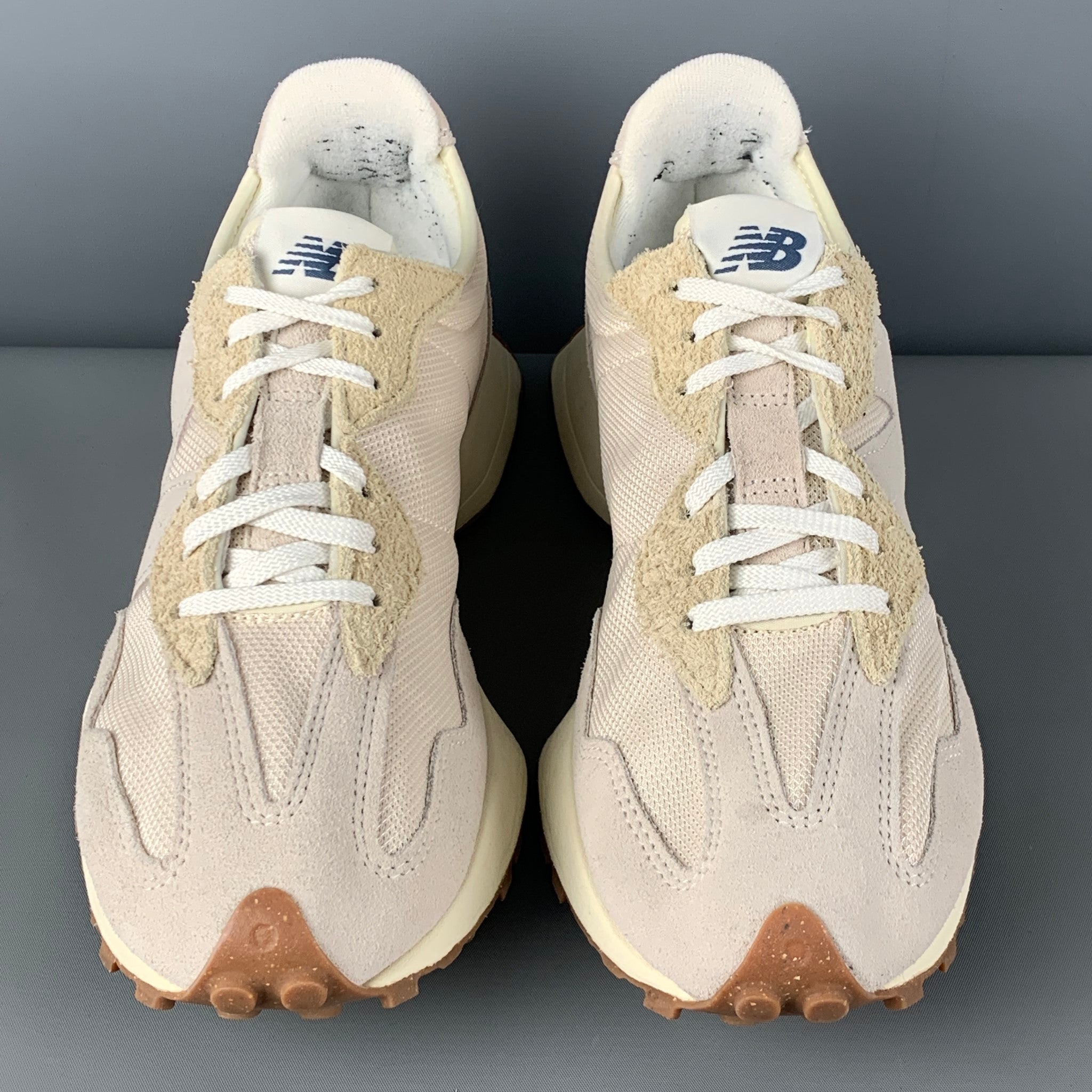 NEW BALANCE 327 Size 11 Beige Mixed Fabrics Low Top Sneakers