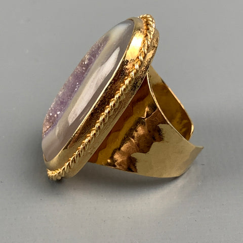 VINTAGE Lilac & Gold Hammered Crystal Ring