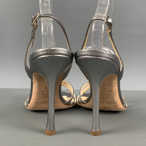 JIMMY CHOO Talla 10 Sandalias de tiras de cuero plateado