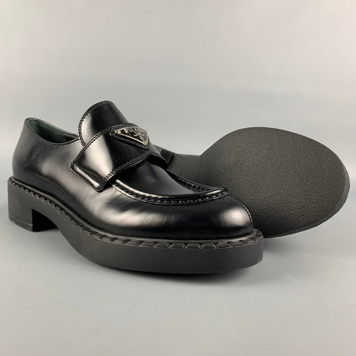 PRADA Size 7.5 Black Leather Triangle Logo Loafers