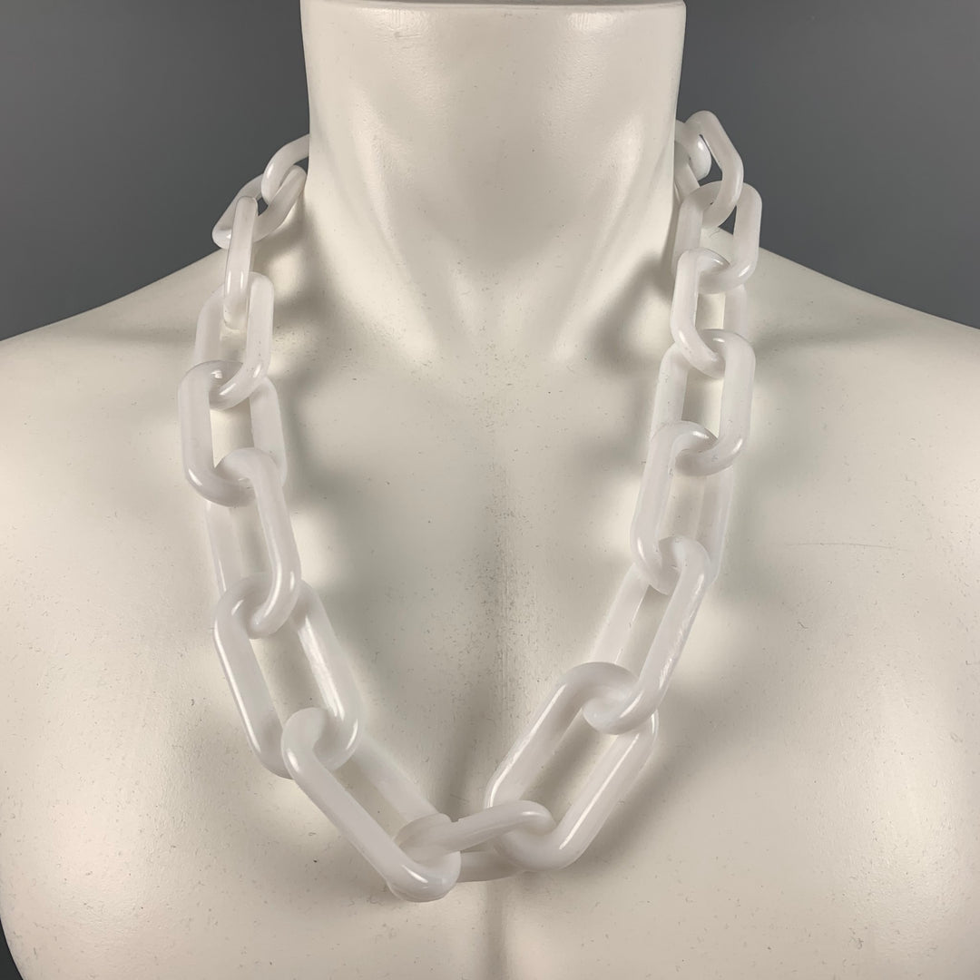 White Chain Link Acetate Punk Necklace