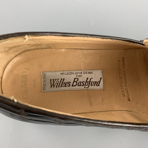 GRAVATI for WILKES BASHFORD Size 8.5 Brown Textured Crocodile Penny Loafers