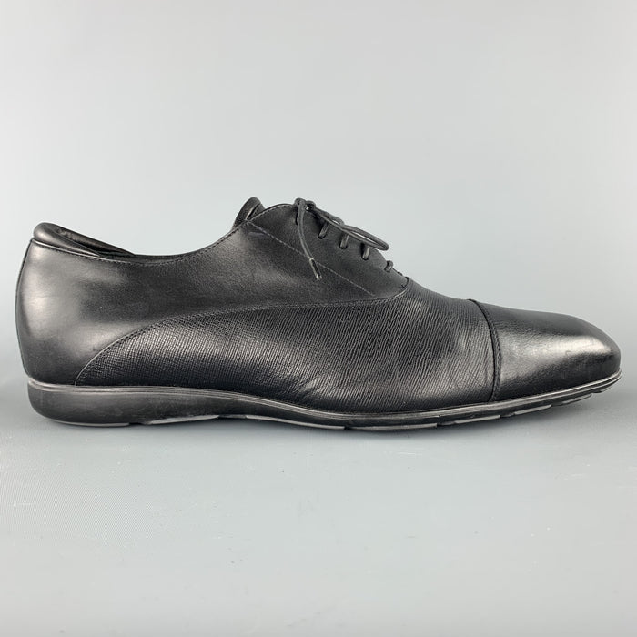 GIORGIO ARMANI Size 10 Black Textured Leather Rubber Sole Lace Up