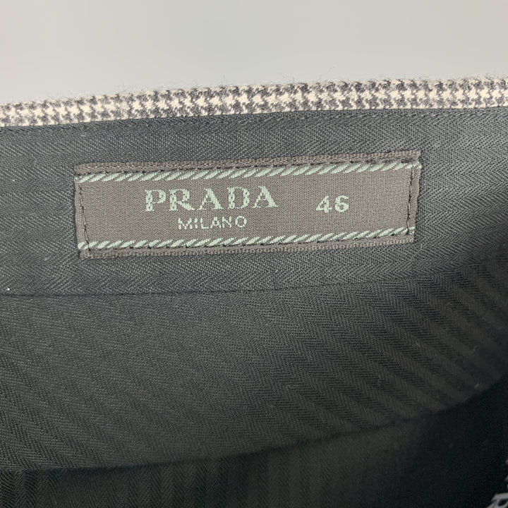 PRADA Taille 30 Pantalon décontracté en laine pied-de-poule noir et blanc avec braguette boutonnée
