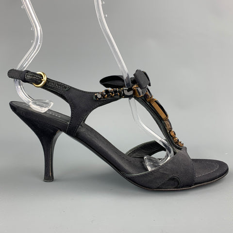 MIU MIU Sandalias con tiras y diamantes de imitación en negro, talla 7,5