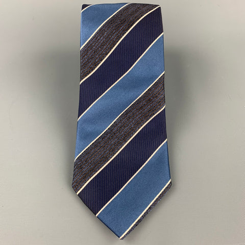 ERMENEGILDO ZEGNA Navy & Blue Diagonal Stripe Silk Tie