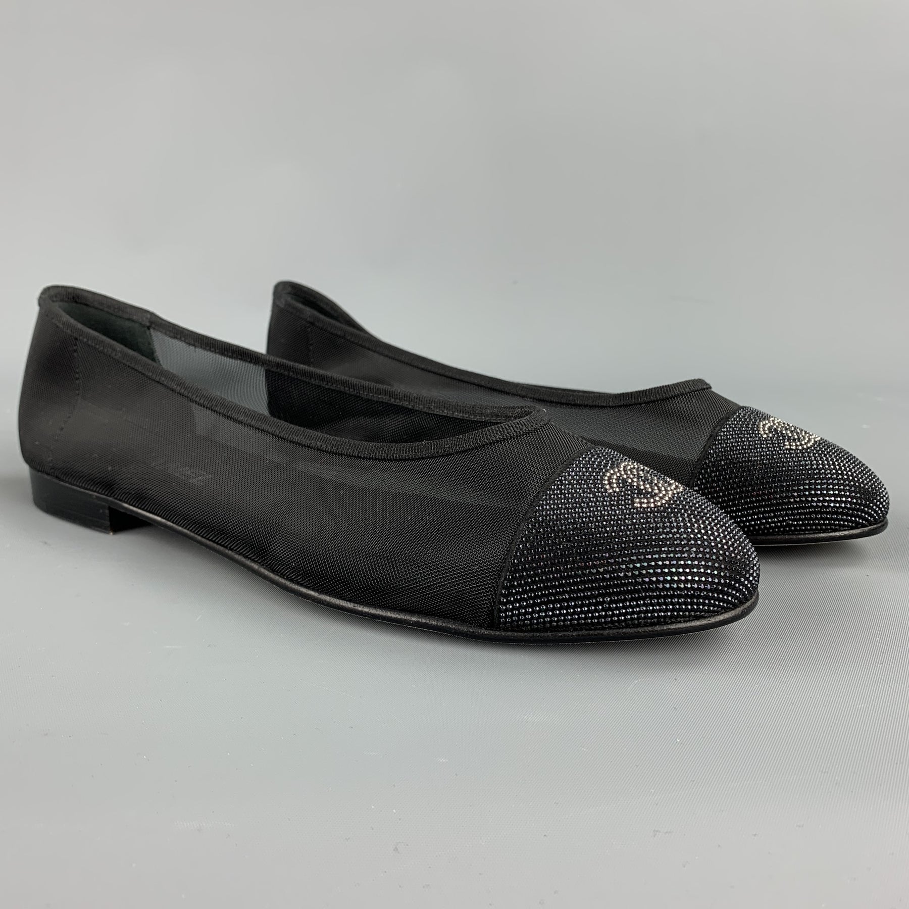 CHANEL Size 11.5 Black Mesh Cap Toe CC Ballerinas Flats – Sui