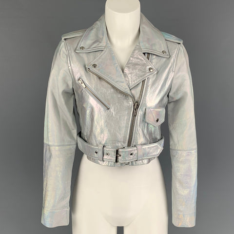 VEDA Chaqueta corta estilo motero de cuero metálico iridiscente plateado talla XS